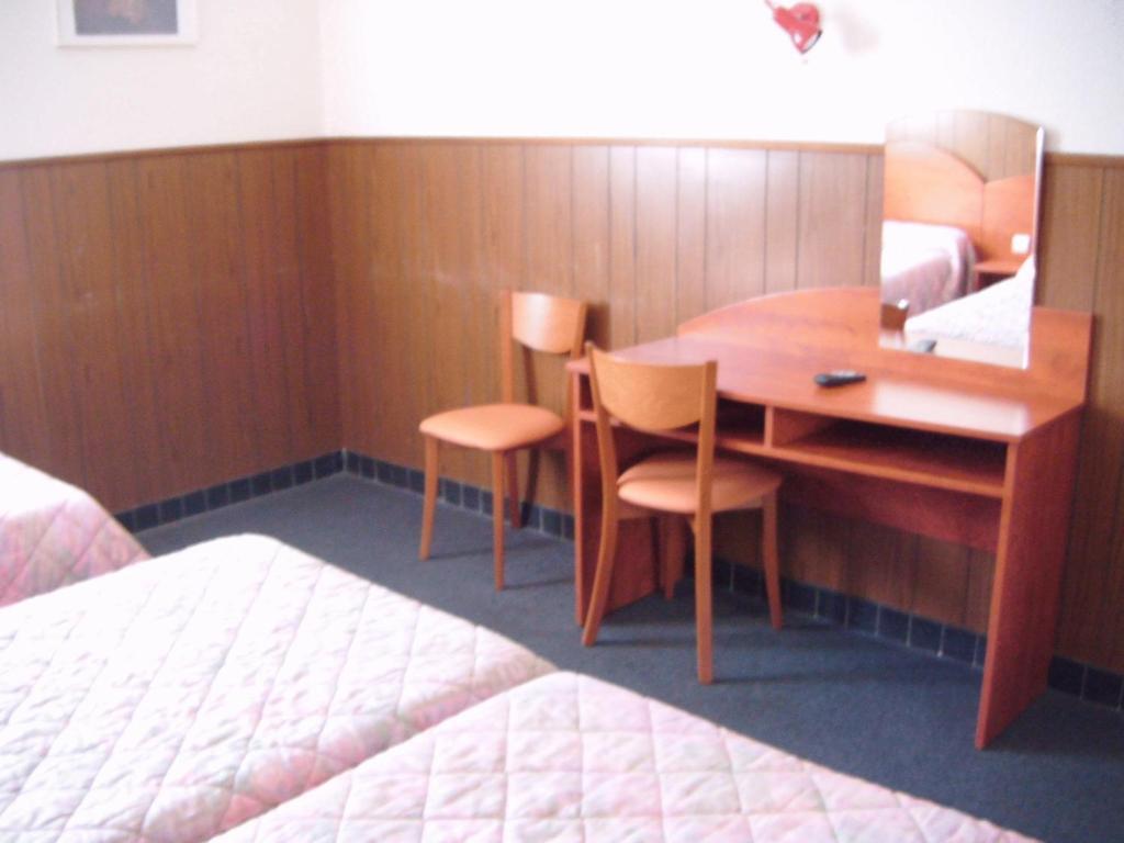 Hotel Central Лурд Стая снимка